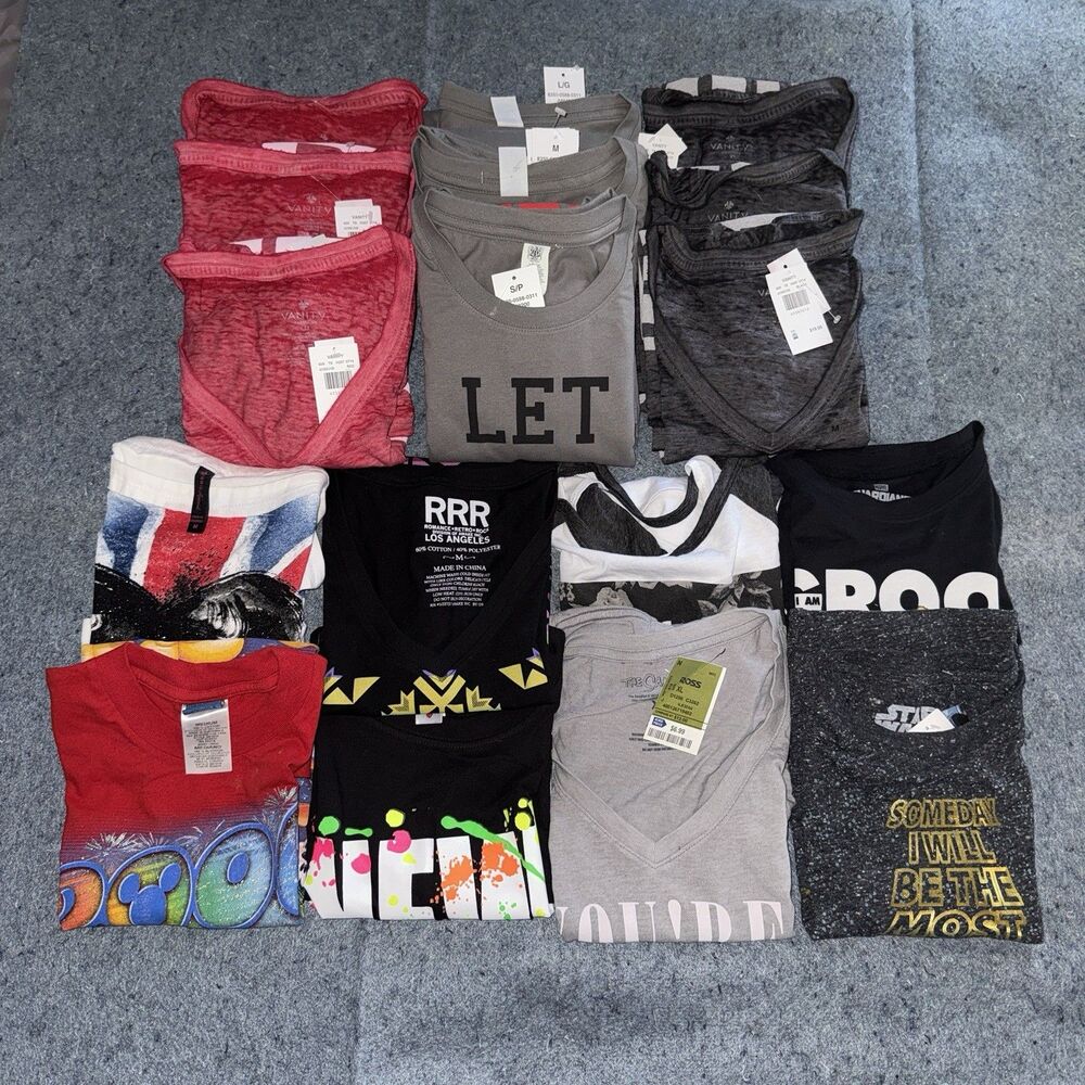 Bulk Juniors Graphic Tee Lot 22 Pc NWT NWOT Disney Star Wars Teen Wholesale